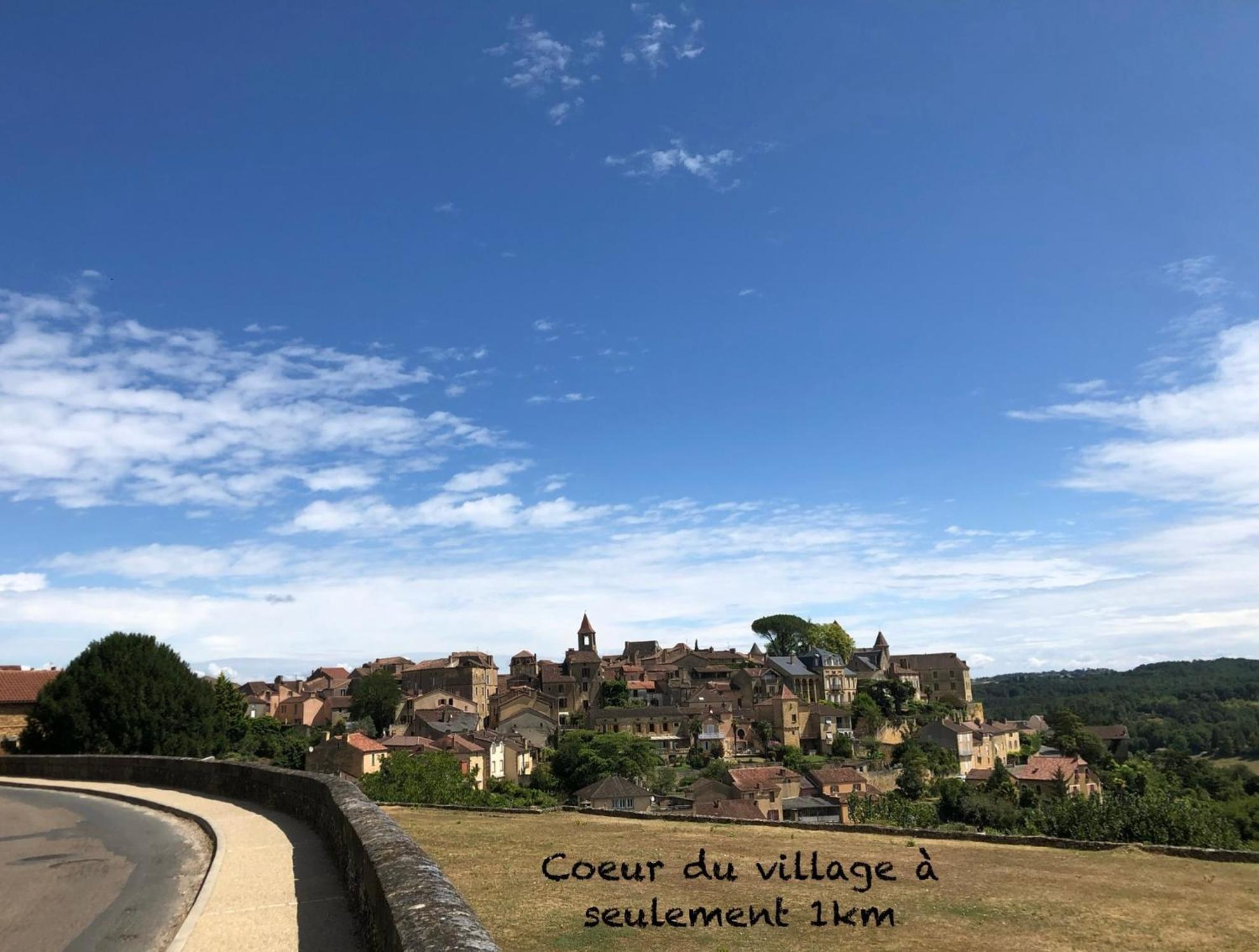 Au Lilas Rose Maison Entre Campagne Et Village Belvès Exteriér fotografie
